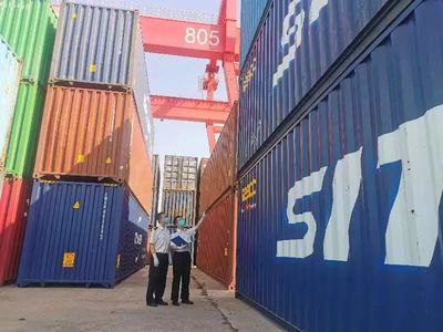 砥礪奮進(jìn)譜新篇 勇立潮頭逐浪高--寫在鹽城港進(jìn)入全國沿海港口前20名之際